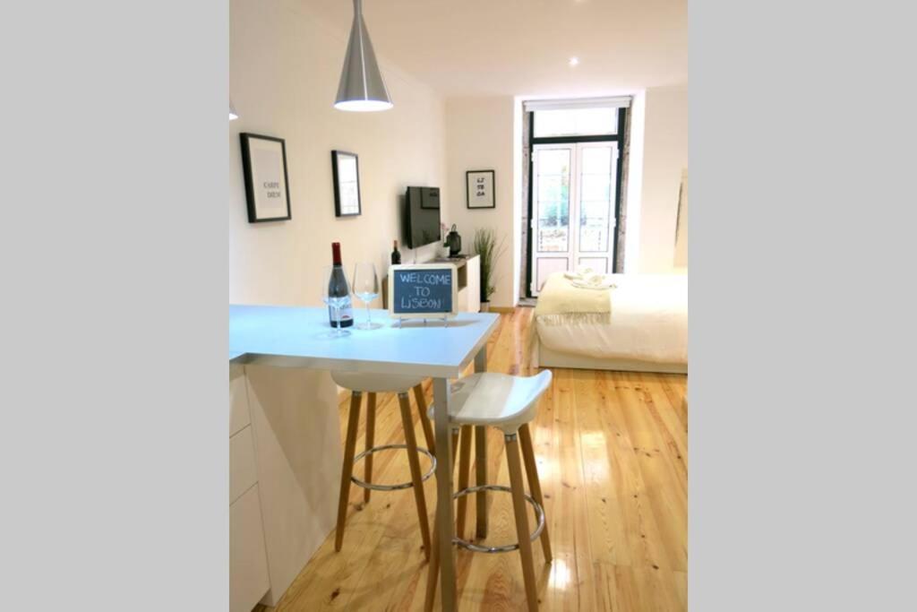 Beautiful Studio In Mouraria Lisboa Exteriör bild